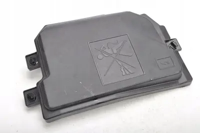 OEM 284B87246R SİGORTA KUTUSU ÜST KAPAĞI 284B87246R CLIO V