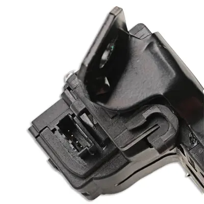 BMW 51247304559 Bagaj Kilidi 51247304559