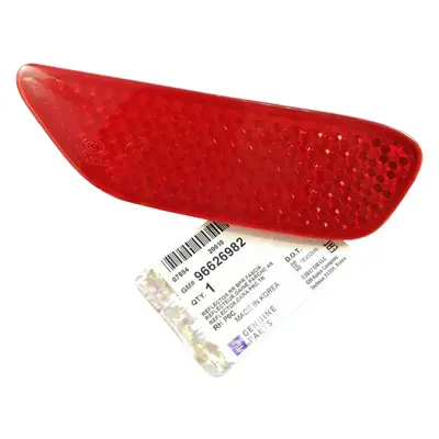 GM 96626982 Arka Tampon Sağ Reflektörü