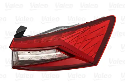 VALEO 047144 Stop Lambası Sag Dıs Ledlı Kodıaq 17> 
