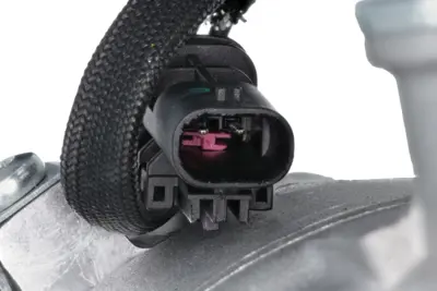 VALEO 813244 Klıma Kompresoru Opel Astra J 1.6 / 1.3 / 1.7 Cdtı 09> 