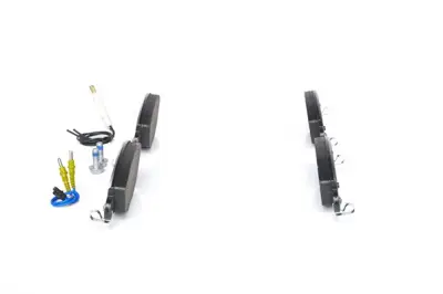 BOSCH 0986424581 On Fren Balatası Fıslı C5 2.2 Hdı 3.0 V6 Hb / Sedan 