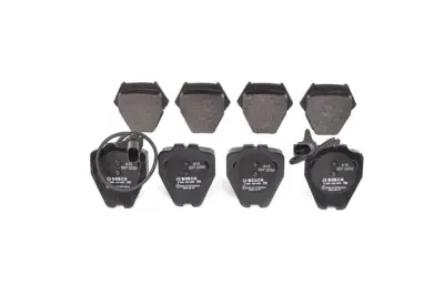 BOSCH 0986424690 On Fren Balatası Fıslı Audı A4 S4 Quattro 97>01 A4 A6 2.7 T 2.7 T Quattro 99>05 