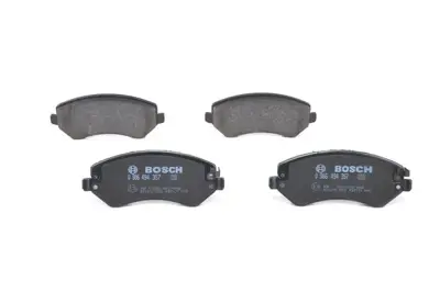 BOSCH 0986494357 On Fren Balatası Chrysler Voyager Iıı Iv (Rg,Rs) 95>08 Dodge Caravan 95>01 Jeep Cherokee (Kj) 01>08 