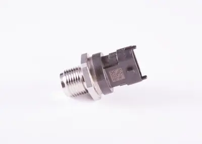 BOSCH 0281002930 Yakıt Basınc Sensoru - Man Tgl-Tgm 05>   Tgx-Tgs 06>  /  Iveco Eurocargo I-Iıı 100e-110e-120e-140e-1 