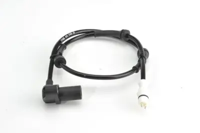 HELLUX HLS8284 Abs Sensoru Clıo Iı Hb 1.4, 1.5, 1.6 1.4 16v, 1.5 Dcı (98-) Sembol 1.4, 1.6 16v 7700415682 7700411745