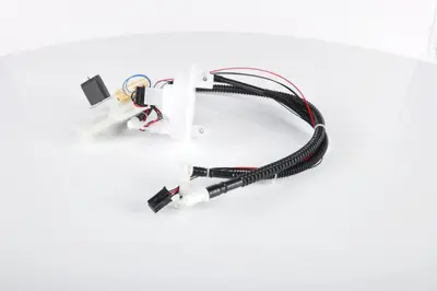 BOSCH 0986580343 Yakıt Depo Samandırası Sol W203 02>07 Cl203 02>08 S203 02>07 C209 02>09 A209 03>10 A2034701641 A2034702394 2034701641 23102D8800