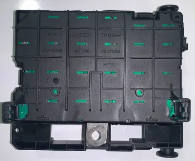 ITHAL 6500Y1 Motor İçi Sigorta Kutusu 206 / 307 / 407 / Partner 