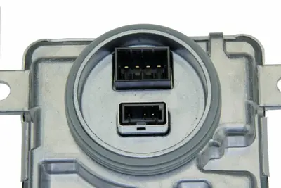 OEM 8K0941597E Xenon Far Beynı 8K0941597E 8K0941597C 8K0941597 W003T22073 W003T20171 W003T22071 99161832303 31335777 8K0907472 8K0907472A