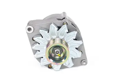 BOSCH 0 120 484 050 Alternator 504060771