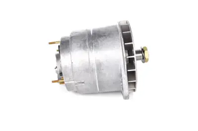 BOSCH 0 120 689 543 Alternator R 420 02.2004 ; R 400 09.2007 ; R 440 09.2007 ; R 480 09.2007 ; R 420 09.2007 1244090 42522949 571520