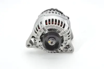 BOSCH 0 124 515 028 Alternator Passat 2.8 Varıant 10.2000 05.2005; Passat 2.8 Varıant 4motıon 10.2000 05.2005; Pass 78903016F