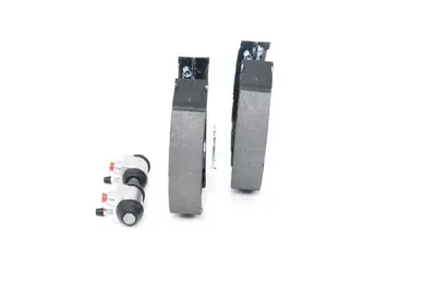 BOSCH 0 204 114 658 Kampana Fren Revızyon Kıtı - Superpro Ypsılon 1.3 Jtd 06.2003 - 09.2006; Ypsılon 1.2 16v 06.2003 - 0 