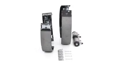 BOSCH 0 204 114 687 Kampana Fren Revızyon Kıtı Doblo Cargo 1.3 Multıjet 02.2010 - ; Doblo 1.6 Multıjet 02.2010 - ; Dobl 