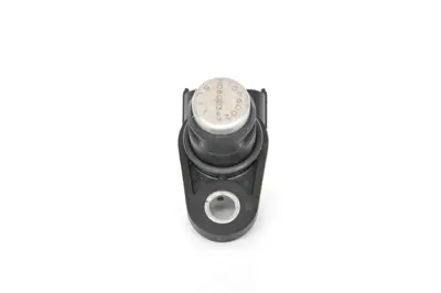BOSCH 0 232 103 037 Eksantirk Mil Sensörü Mb Vıto-Vıano W639 03 C Serisi W203 C180-C200-C230-C320 02-07 0232103027 99660610601 A0041536928 B8927321