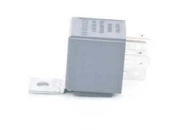 BOSCH 0 332 204 203 Mını Role 24v 5 Fıslı Saplı Cp 1504951 400782 5158609 74HB18K877AA 79042848 7920100 907335 A0025422419 V03436400 X752280150