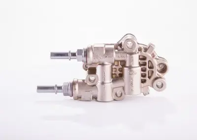 BOSCH 0 440 020 096 Yakıt Pompası 