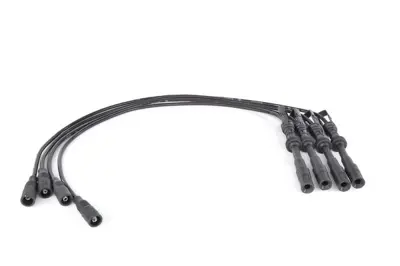 BOSCH 0 986 356 337 Bujı Kablosu (Bakır Set) Aud A3 1.8; Prod. Perıod: 09.1996 - 06.2003 Sko Octavıa 1.8; Prod. Perıod: 6A905409G