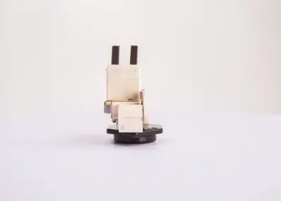 BOSCH 1 197 311 233 Regulator Bmw Volkswagen 12311739365 38903803D