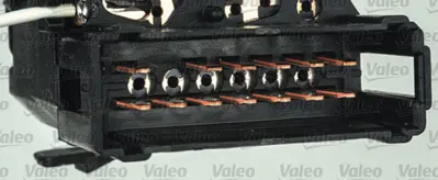 VALEO 251602 Far Sinyal Kolu Trafıc Iı-Vıvaro 2.0-2.5 Dci 09 Ön / Arka Sis Lambasi Fonksiyonu İle 4449396 7701072090