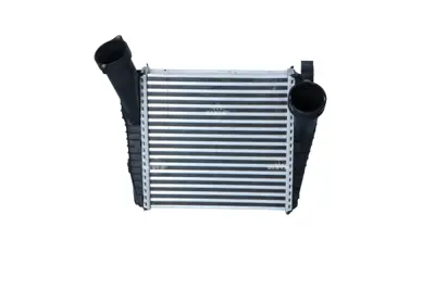 NRF 30286 Vw Touareg 2.5d 03-Intercooler / Charger 7L6145803E 9551108300