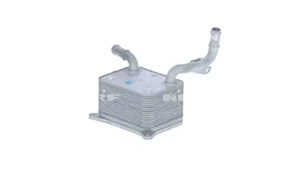 NRF 31266 Audı A5 4.2 08-Oilcoolers 79117015A