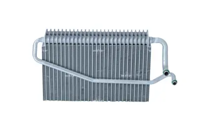 NRF 36122 Evaporator W203 00>07 Cl203 02>08 S203 02>07 C209 02>09 A209 02>10 W463 98> A2098300358