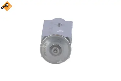 NRF 38400 Bmw X5 3.0d 00-Expansion Valves 8371459