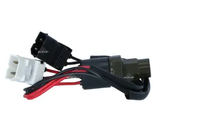 NRF 38903 Bmw 3 1.6 91-Pressure Switch 8390815