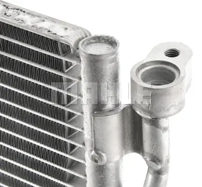 BEHR MAHLE AC 807 000P A/C Condenseraudı A4 Avant (8e5, B6) 8E0260403B
