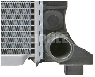 BEHR MAHLE CR 697 000P Motor Su Radyatoru (Manuel Sanzıman) Mercedes Sprınter 901>904 96>06 A9015003600