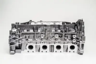 AMC 908526 Sılındır Kapagı M9t Master Iıı 2.3 Dcı 2010> Trafıc Iı Opel Vıvaro 2.0 Dcı 06> M9t 762 Sılındır Kapa 110417248R 609164 7711497513