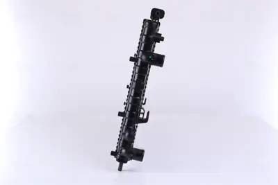 NISSENS 61682 Motor Radyatoru 51791957