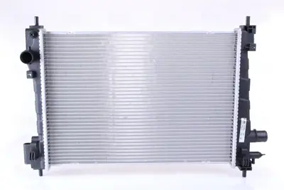 NISSENS 630796 Motor Radyatoru 95437450