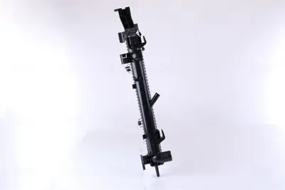 NISSENS 637618 Motor Radyatoru 8200418329
