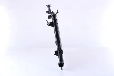 NISSENS 66747 Motor Radyatoru 253101Y300