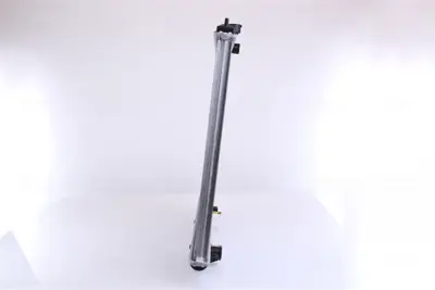 NISSENS 68709A Motor Radyatoru 214507F002