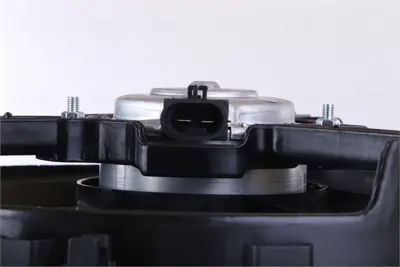 NISSENS 85166 Fan Radyatoru K46539871