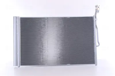 NISSENS 940157 Klıma Radyatoru Touareg 3.0 V6 Tsı / Tdı 3.6 V6 Fsı 4.2 V8 Fsı / Tdı 10> 7P0820411B