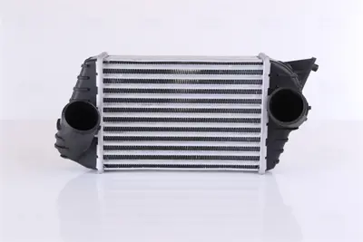 NISSENS 96700 Turbo Radyatoru 46745841