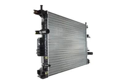 FORD DG93 8005 DD Su Radyatörü DG938005BB DG938005BC DG938005BD DG938005DB DG938005DC DG938005DD DG938005EA DG938005EB DG9Z8005AC DG9Z8005B