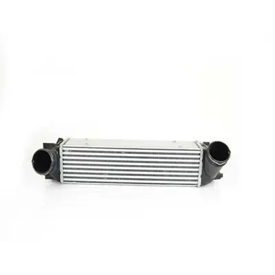 VEKA 42-1409 Turbo Radyatoru (Intercooler) Bmw 1 Serısı (E81) 118 D - 120 D 2004-2012/ 3 Serısı (E90) 318 D - 320 
