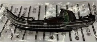 GKL 291484 Ayna Sınyalı Sağ Q7 16> 