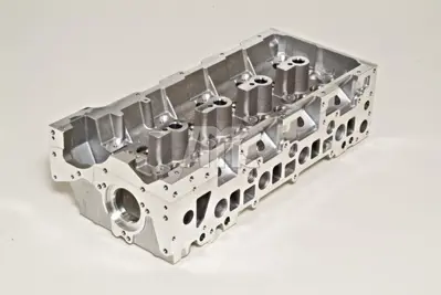 AMC 908577K Silindir Kapağı 611 203 Cdı  611.962 A6110103620
