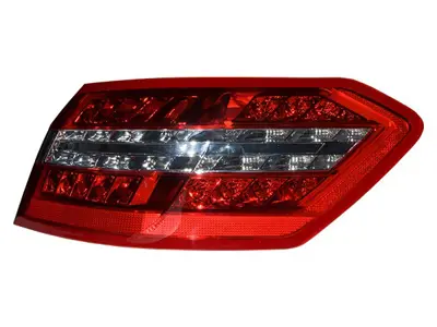 WENDERPARTS MA2129060658 Stop Lambası Sağ Dıs (Led) E-Class W212 09>13 2128201264 2129060658 2129066901 2129066961 A2128201264 A2129060658 A2129066701 A2129066901