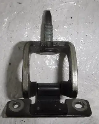 LUVI 0040.8715.79 Arka Bagaj Kapısı Menteşesi 206 (Montaj) 