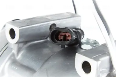 NISSENS 890221 Klima Kompresoru - Daf   Xf106 12 > SD7H154001