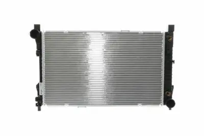 BEHR MAHLE CR 387 000P Radiatormb C-Cl. (W203) A2035004203