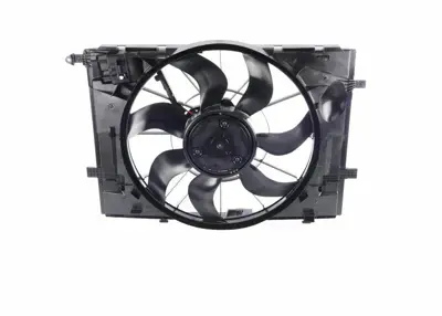 BOSCH 0130707499 Radyator Fanı (Komple) X253 15>19 W205 14> S205 14> C205 15> A205 16> W213 16> S213 16> C238 16> A23 A0999061800