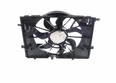 BOSCH 0130707499 Radyator Fanı (Komple) X253 15>19 W205 14> S205 14> C205 15> A205 16> W213 16> S213 16> C238 16> A23 A0999061800